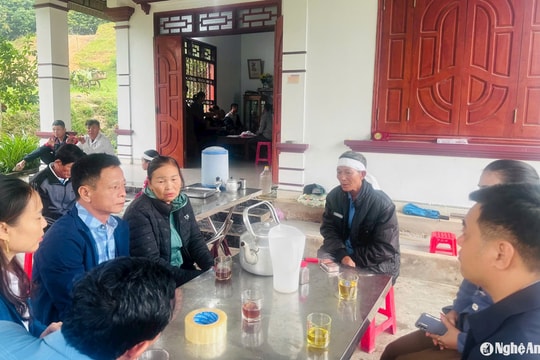 Thông tin thêm về vụ cháu bé vừa xuống xe đưa đón bị xe tải cán tử vong