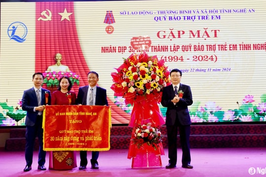 Quỹ Bảo trợ trẻ em tỉnh Nghệ An kỷ niệm 30 năm thành lập