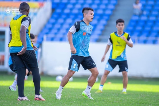 Cựu cầu thủ Sông Lam Nghệ An 'thất sủng' ở SHB Đà Nẵng?