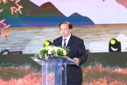 Thứ trưởng Tạ Quang Đông: 'Bảo tồn, phát huy giá trị di sản ví, giặm là góp phần gìn giữ hồn cốt của dân tộc'