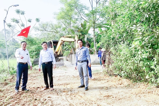 Sẽ tăng cường cán bộ cấp trung ương, tỉnh về xã