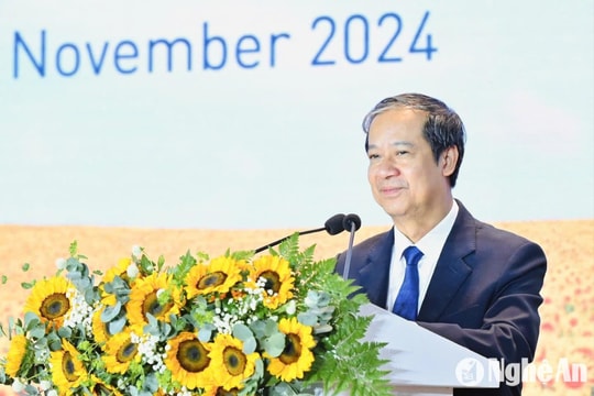 Bộ trưởng Bộ Giáo dục và Đào tạo: Càng hứng thú học càng gặt hái được thành công!