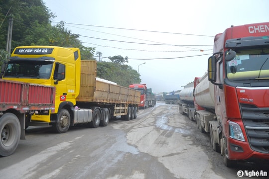 Tăng cường kiểm soát chống buôn lậu tại Cửa khẩu quốc tế Nậm Cắn dịp giáp Tết