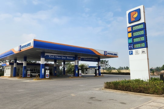 Giá xăng dầu hôm nay 27/11/2024: Dầu thô thế giới tiếp tục giảm giá