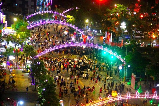 Di chuyển thế nào Lễ hội Du lịch và Ẩm thực Sen tại Nghệ An?