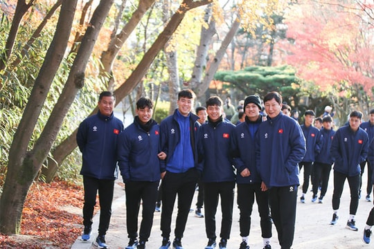 ĐT Việt Nam đón tin vui ở Hàn Quốc; Barcelona thua sốc đội đua trụ hạng