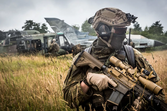 Quân đội NATO bắt đầu tới biên giới với Nga?