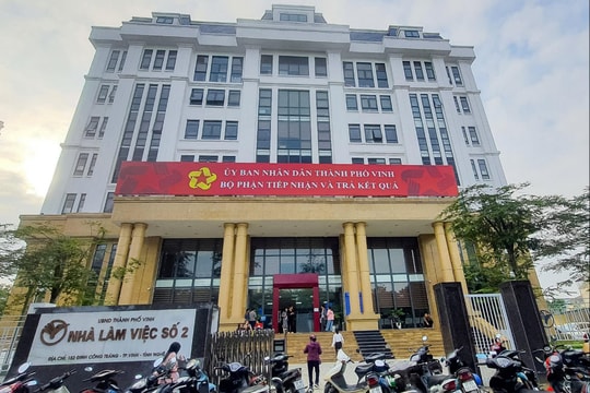 UBND tỉnh Nghệ An yêu cầu không thu lệ phí cấp đổi giấy tờ của người dân khi sáp nhập cấp xã, cấp huyện