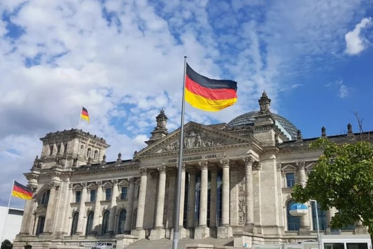 Tướng Đức đưa ra tuyên bố 'sự thật' về vũ khí cho Ukraine