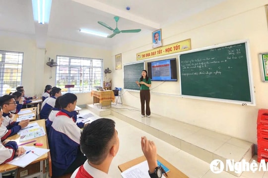 Ngành Giáo dục trả lời cử tri TP. Vinh về giải pháp giảm áp lực tuyển sinh lớp 10