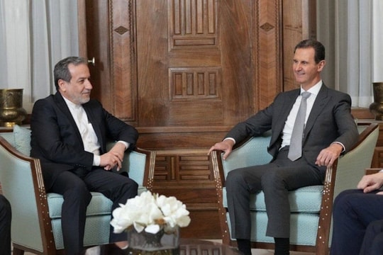 Iran cảnh báo nội chiến ở Syria