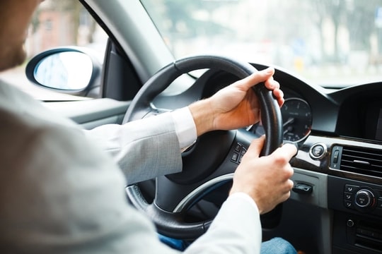 Những nguyên nhân ô tô bị rung lắc
