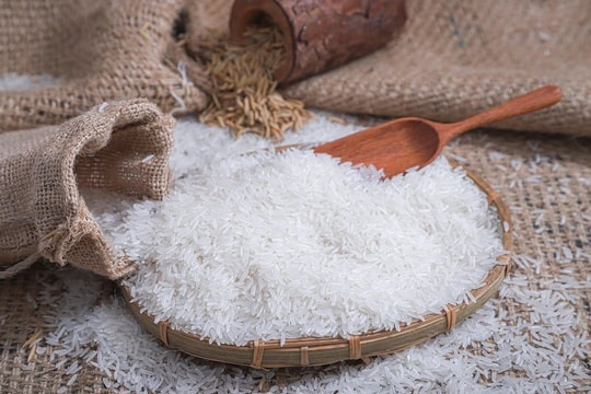 Giá lúa gạo hôm nay 12/12/2024: Giá lúa tươi cao, gạo xuất khẩu đi ngang