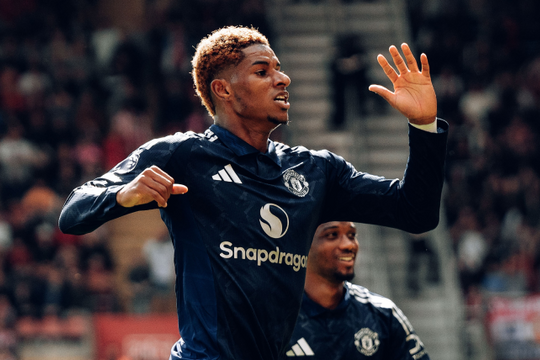 Đội hình dự kiến MU đấu Viktoria Plzen: Thiếu kèo trái ‘xịn’