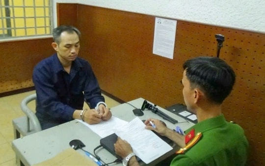 Khởi tố, bắt tạm giam đối tượng đánh cô gái dã man sau va quẹt giao thông