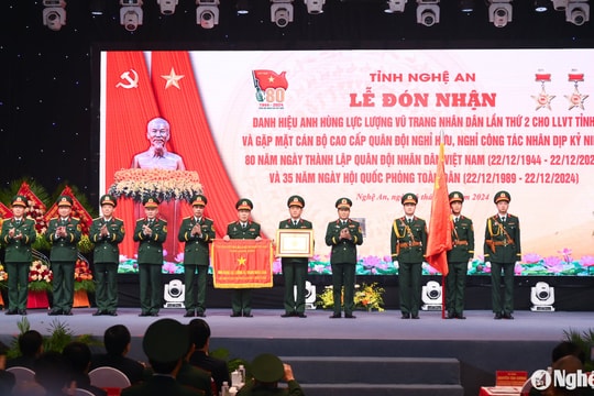 Lực lượng vũ trang tỉnh Nghệ An đón nhận danh hiệu Anh hùng Lực lượng vũ trang nhân dân lần thứ 2