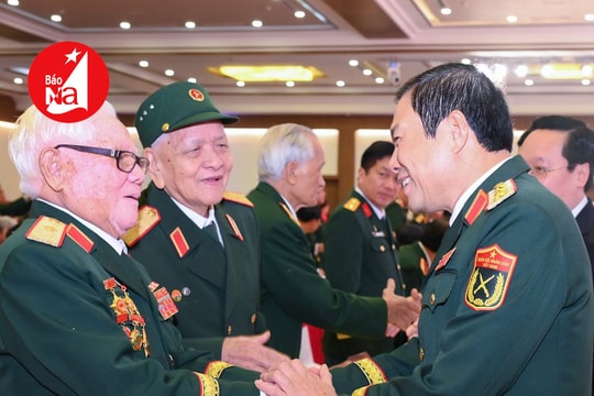 Điểm tin ngày 16/12