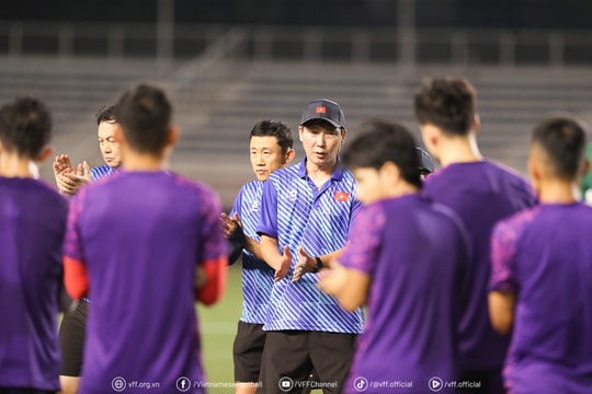 Đội hình tuyển Việt Nam đấu với Philippines có bất ngờ; Vinicius xuất sắc nhất thế giới, Messi hạng 6