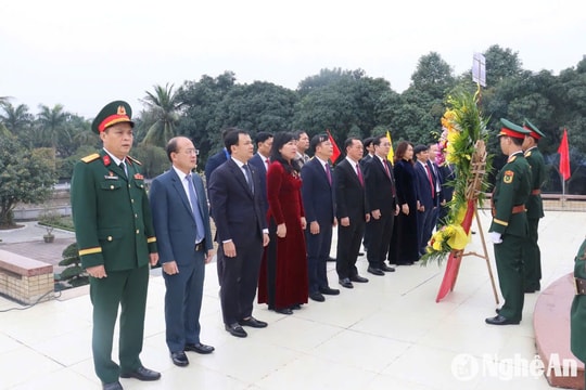 Thành phố Vinh gặp mặt nhân Kỷ niệm 80 năm Ngày thành lập Quân đội nhân dân Việt Nam