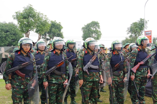 Kiểm tra công tác trực sẵn sàng chiến đấu tại các đơn vị quân đội trong dịp nghỉ lễ