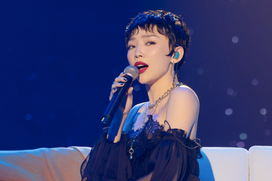 Tóc Tiên chiến thắng áp đảo, 'hạ gục' Thiều Bảo Trâm