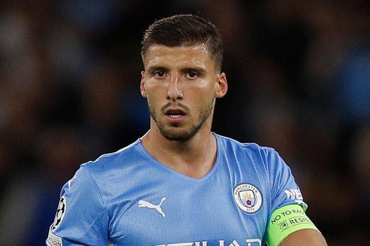 “Đá tảng” Man City nghỉ 1 tháng vì chấn thương