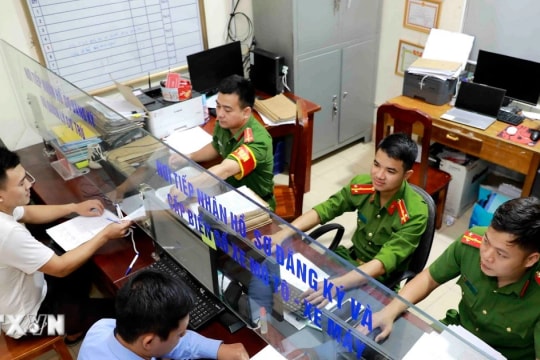 Tinh gọn bộ máy: Có 'tâm tư' nhưng không bàn lùi!