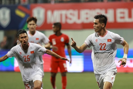 Đội tuyển Việt Nam và bản lĩnh của huấn luyện viên Kim Sang-sik