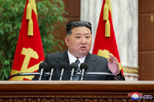 Nhà lãnh đạo Kim Jong-un công bố chiến lược cứng rắn đối phó Mỹ