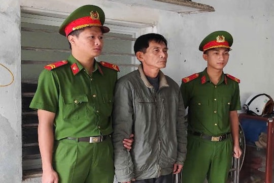 Lên mạng đặt làm giả giấy tờ ô tô, siêu lừa đảo đem bán xe cho nhiều người