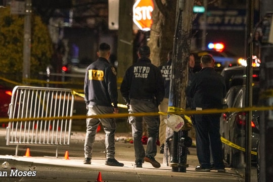 10 người bị thương trong vụ xả súng ở thành phố New York