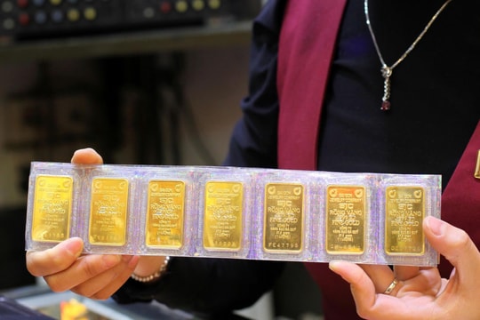 Giá vàng chiều nay 7/1/2025: Giá vàng thế giới và vàng trong nước tăng trở lại