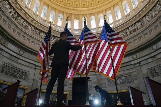 Tình báo Mỹ đưa ra tuyên bố bất ngờ về người tị nạn Ukraine