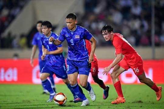 Đội tuyển Việt Nam và bài toán chống bóng bổng trước Thái Lan