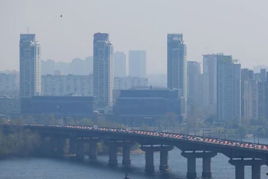 Phương Tây gióng hồi chuông cảnh báo về một quyết định của Ukraine