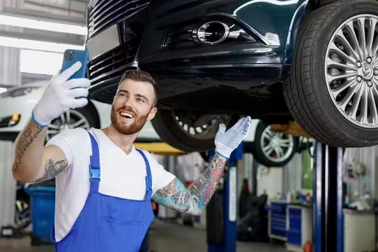 Những dấu hiệu cần đưa ngay ô tô đi bảo dưỡng