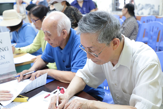 Năm 2025 tiếp tục tăng tuổi hưu, người 70 tuổi có thể được hưởng trợ cấp hưu trí