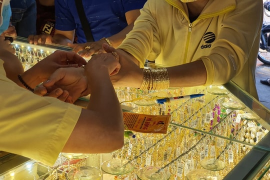 Giá vàng sáng nay 8/1/2025: Tăng nhanh lên 85,5 triệu