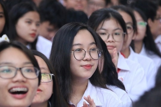 Bộ Giáo dục và Đào tạo: Bỏ thi tuyển lớp 6, kể cả các trường chất lượng cao từ năm 2025