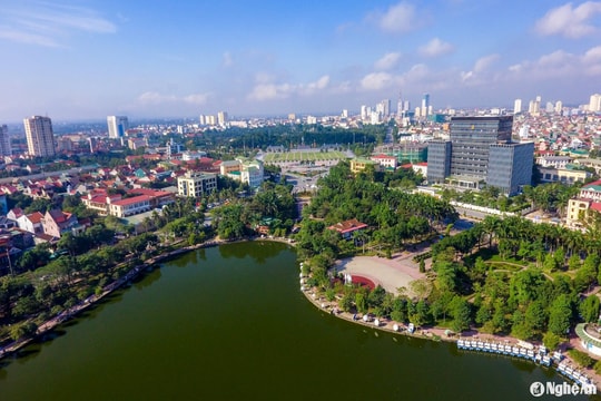 Tinh gọn để bộ máy có đội ngũ cán bộ giỏi giang, tinh nhuệ