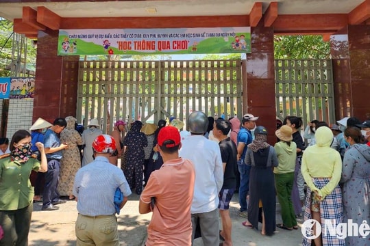 Xung quanh bỏ thi tuyển vào lớp 6: Đừng để áp lực ‘chồng’ áp lực