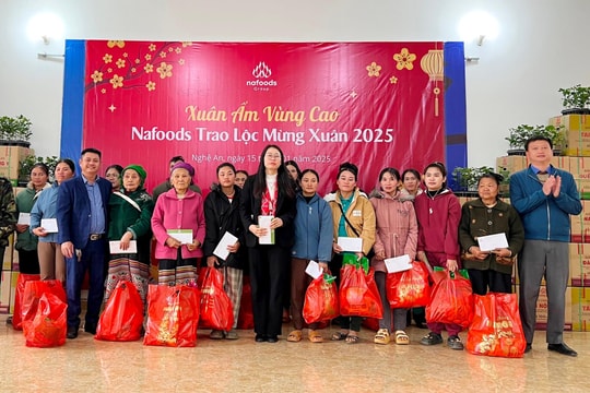 'Xuân ấm vùng cao - Nafoods trao lộc mừng Xuân 2025'