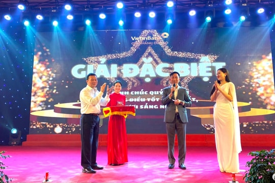 Vietinbank chi nhánh Cửa Lò gặp mặt tri ân khách hàng