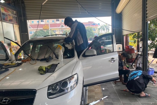 Dịch vụ tân trang ô tô ở Nghệ An ‘đắt khách’ dịp cận Tết