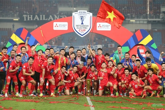 Đội tuyển Việt Nam chia tiền thưởng ASEAN Cup 2024 như thế nào?; Napoli choáng với giá bán Garnacho từ MU