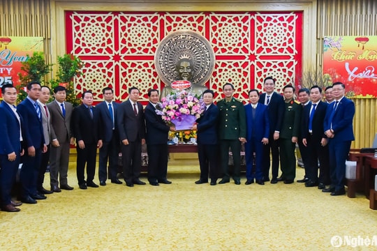 Các tỉnh nước bạn Lào chúc Tết Nguyên đán tỉnh Nghệ An