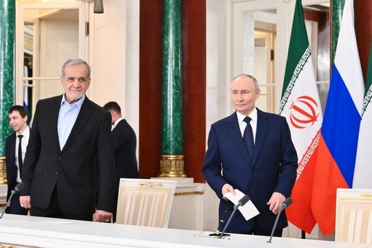 Ông Putin ủng hộ dự án đường ống dẫn khí đốt tới Iran
