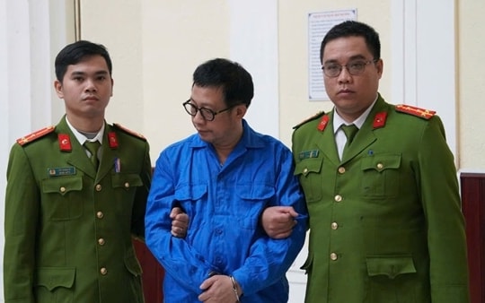 Giám đốc Đại học Huế dính líu thế nào số tiền hơn 2,6 tỷ đồng của sinh viên?