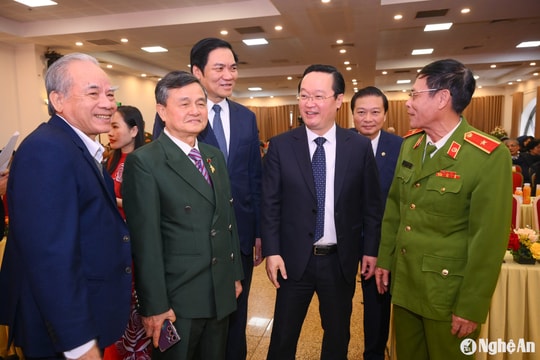 Lãnh đạo tỉnh dự gặp mặt Hội đồng hương Nghệ An tại Hà Nội