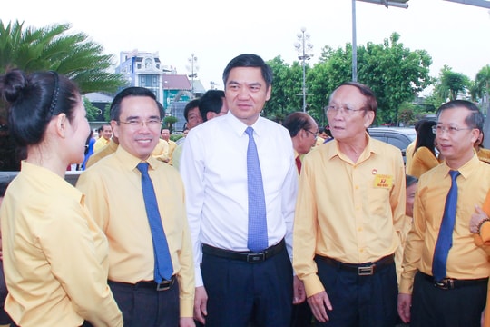 Nghệ An vượt chỉ tiêu kết nạp đảng viên theo Nghị quyết số 21-NQ/TW